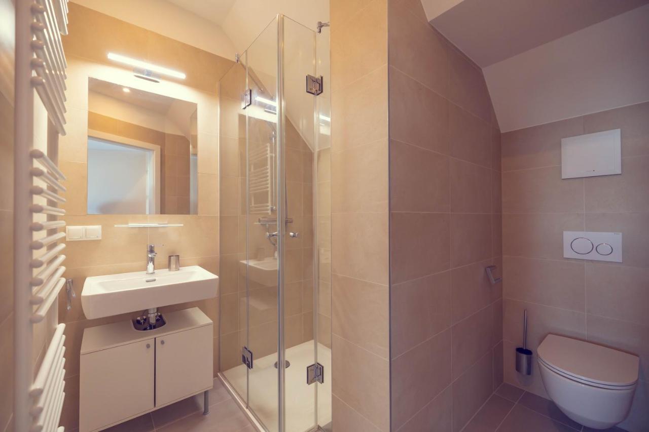 The 77 Anna Apartment Wina Bagian luar foto