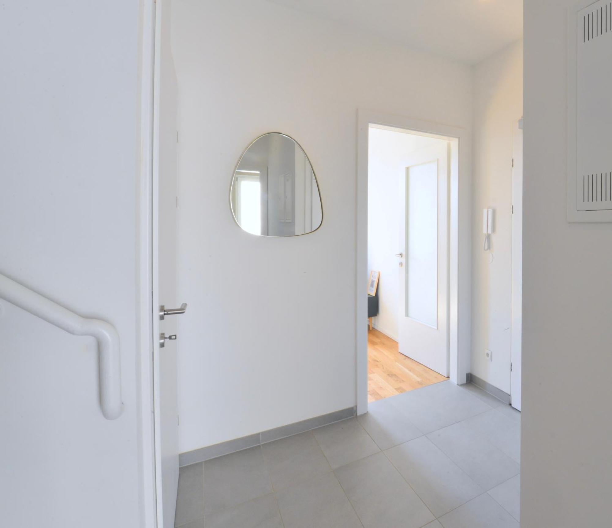 The 77 Anna Apartment Wina Bagian luar foto